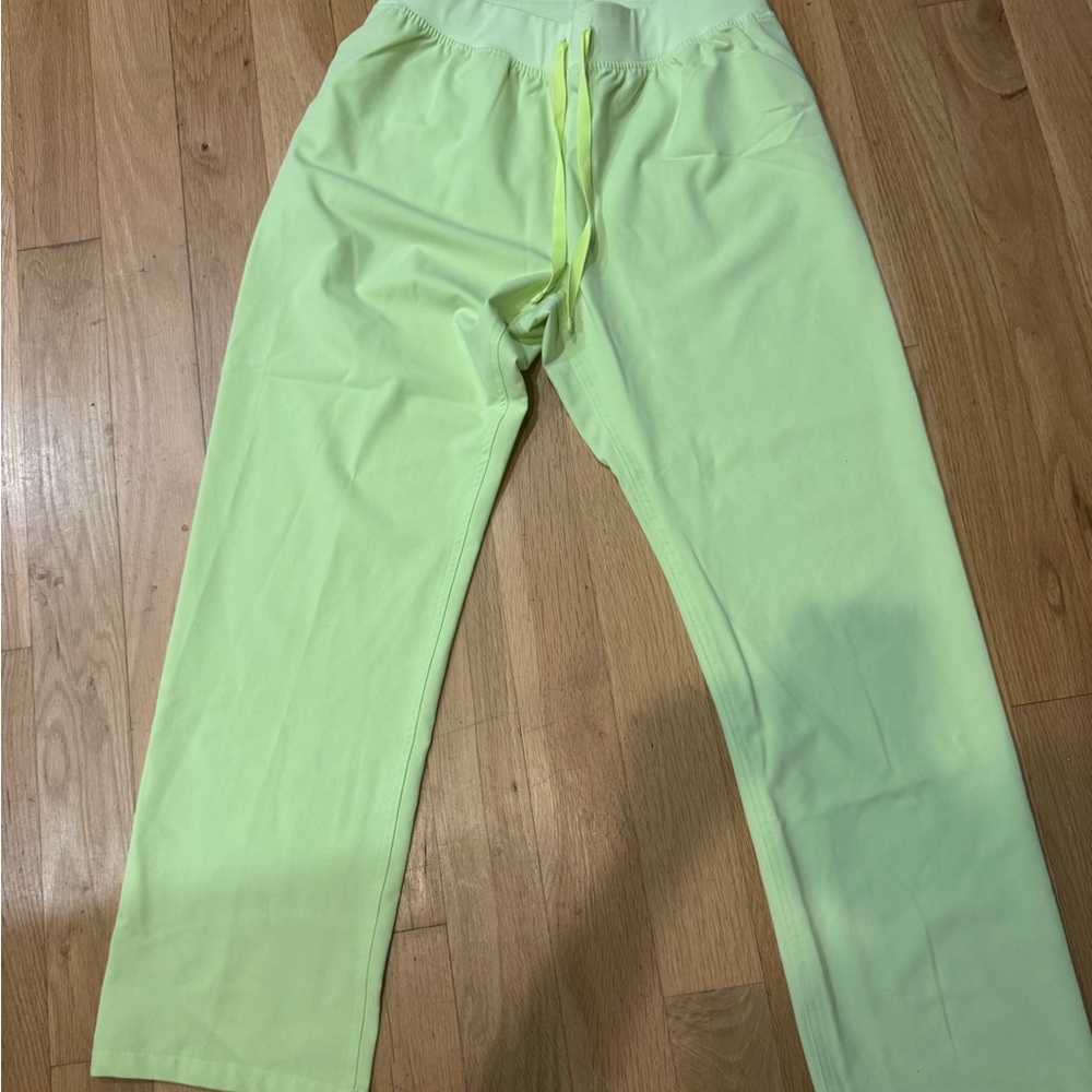 Figs yellow-green Livingston Pants large